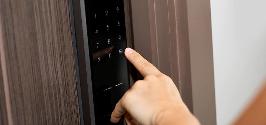 Smart Electric Locks Replacement Services in Seal Beach, CA