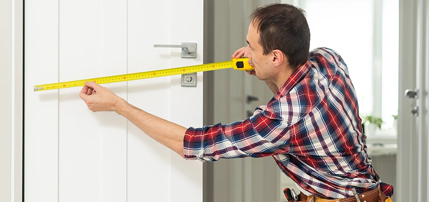 Bonded & Insured Locksmiths For Lock Repair in Seal Beach, California