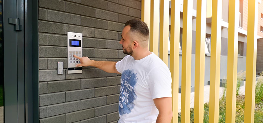 Locksmith Company For Smart Lock System Installation in Seal Beach, California